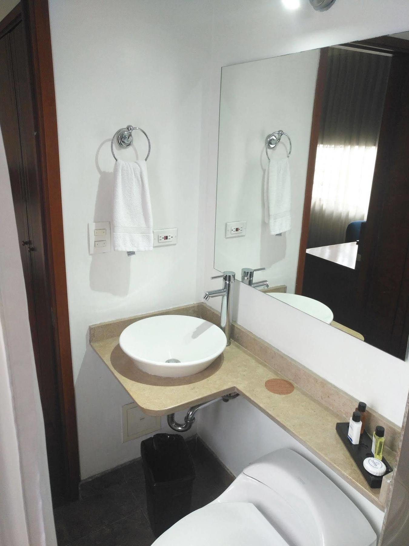 Teusaquillo Boutique Hotel بوغوتا المظهر الخارجي الصورة